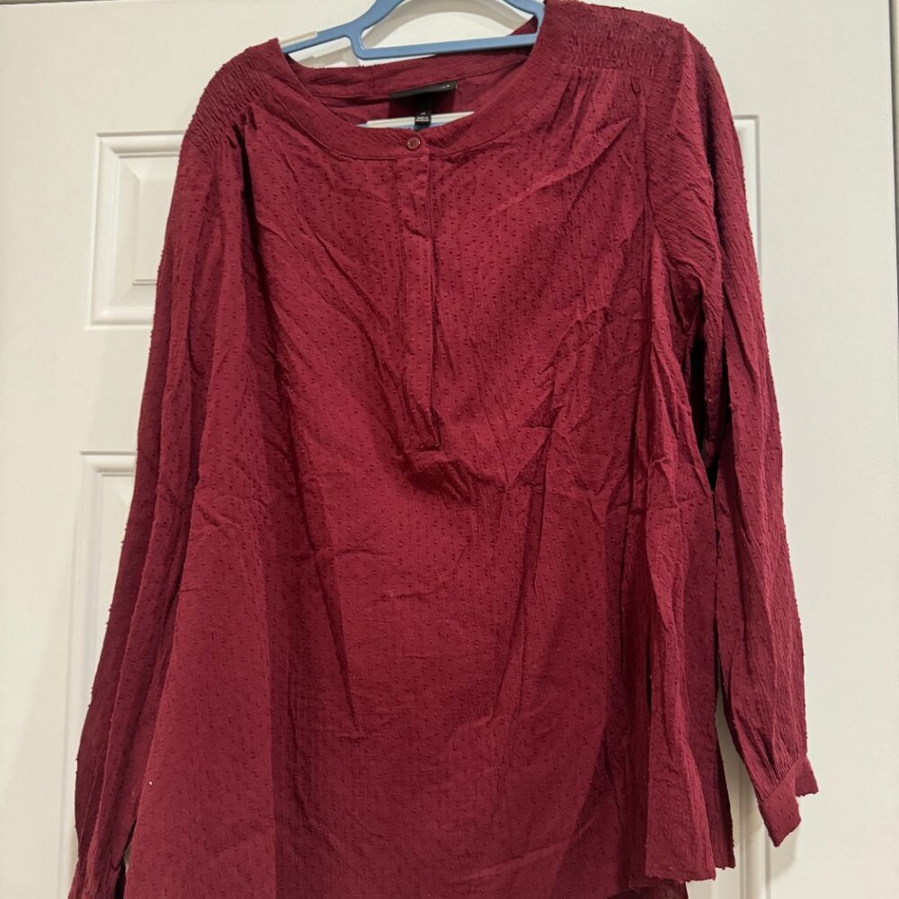 LANE BRYANT LIGHT LONG SLEEVE BLOUSE